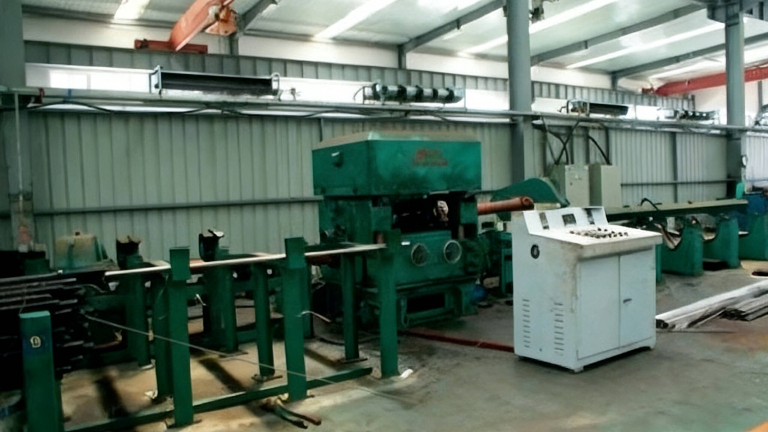 Straightening and polishing machine